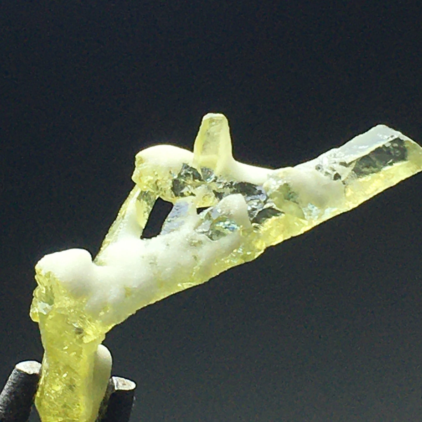 Gem Zincite Point
