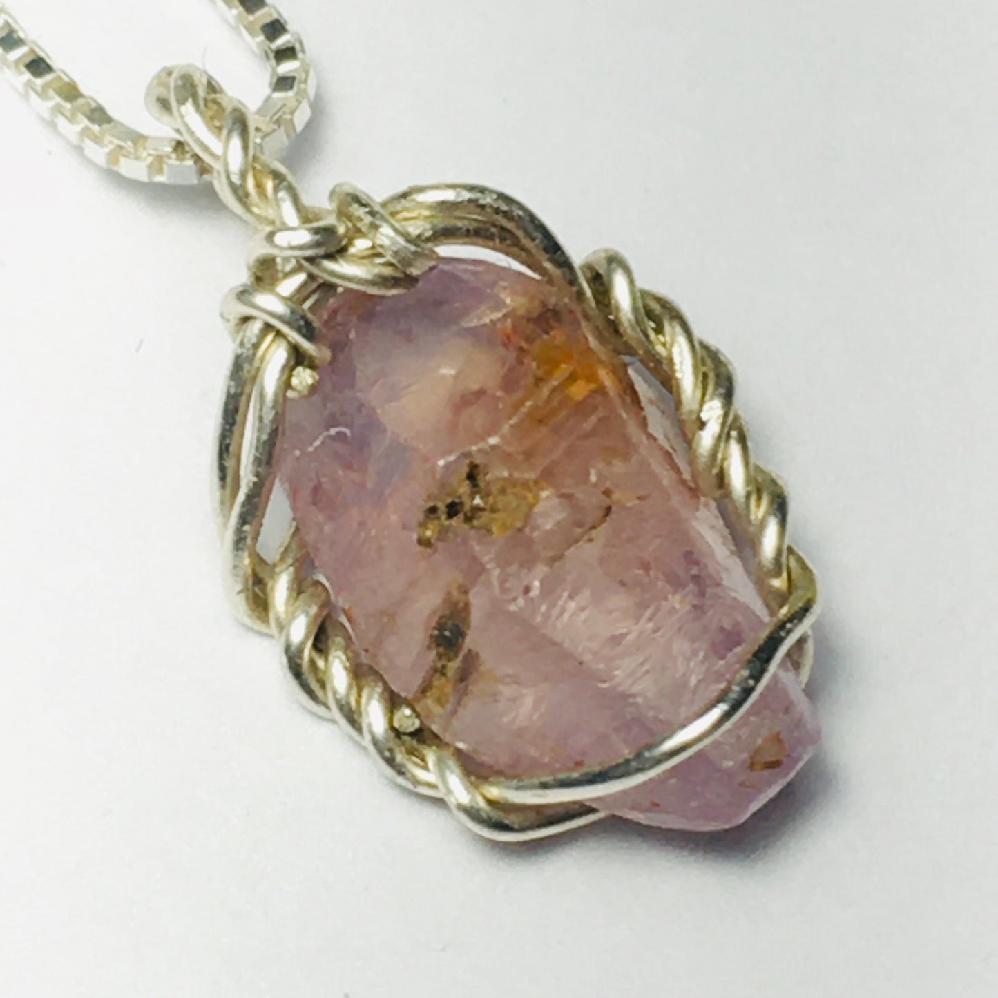 Sapphire Pendant 925 Silver Necklace(Natural Pink)