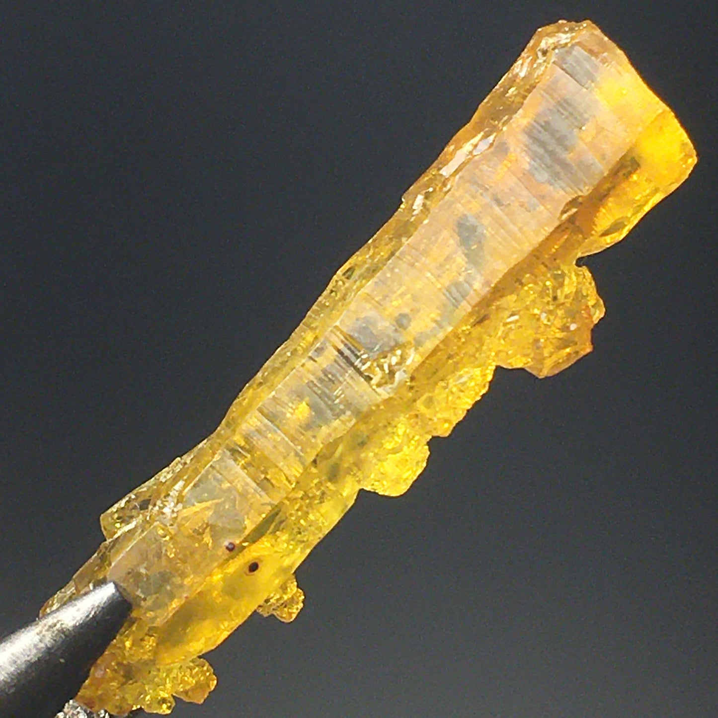 BIG Yellow Zincite