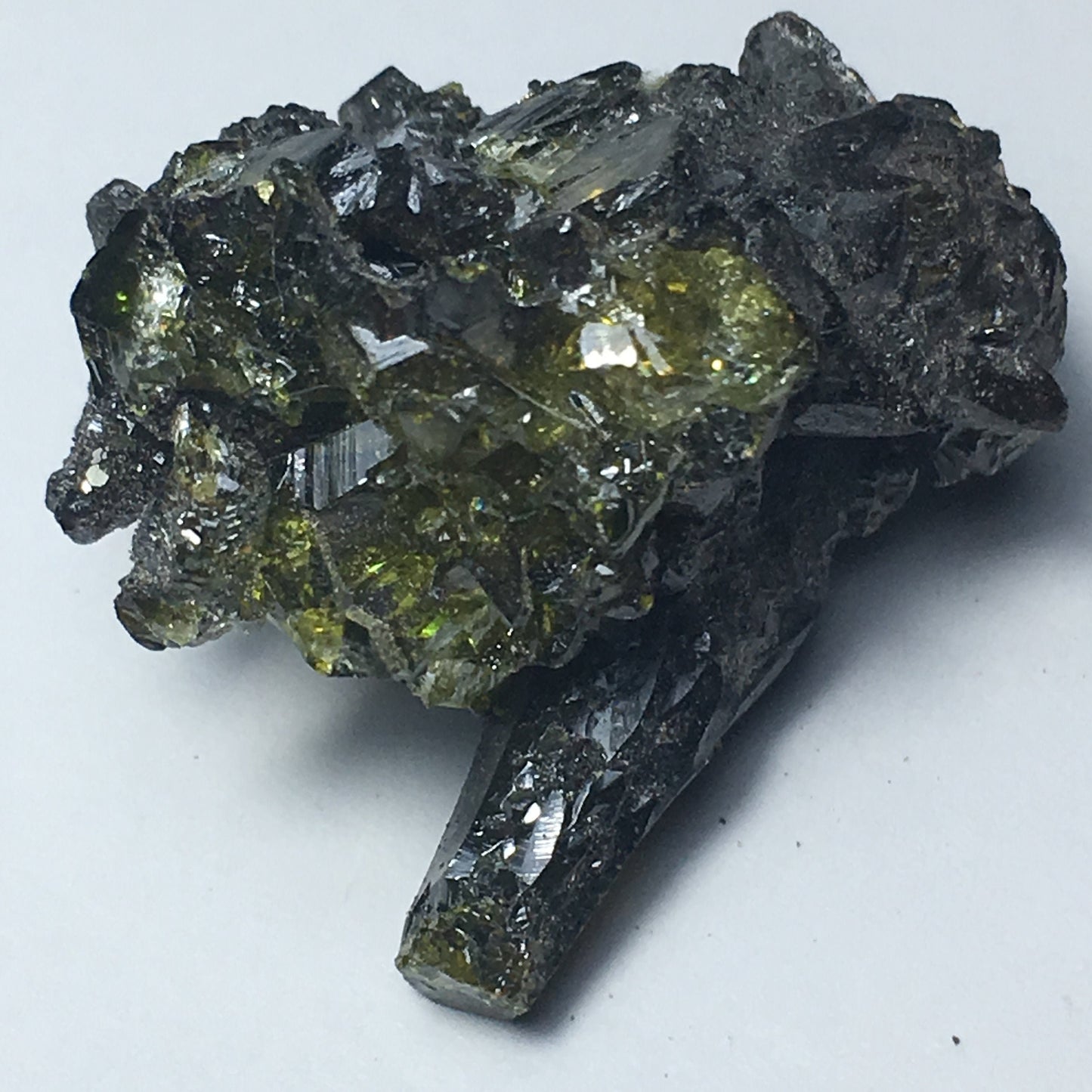 1.25" Forest Green Zincite Cluster