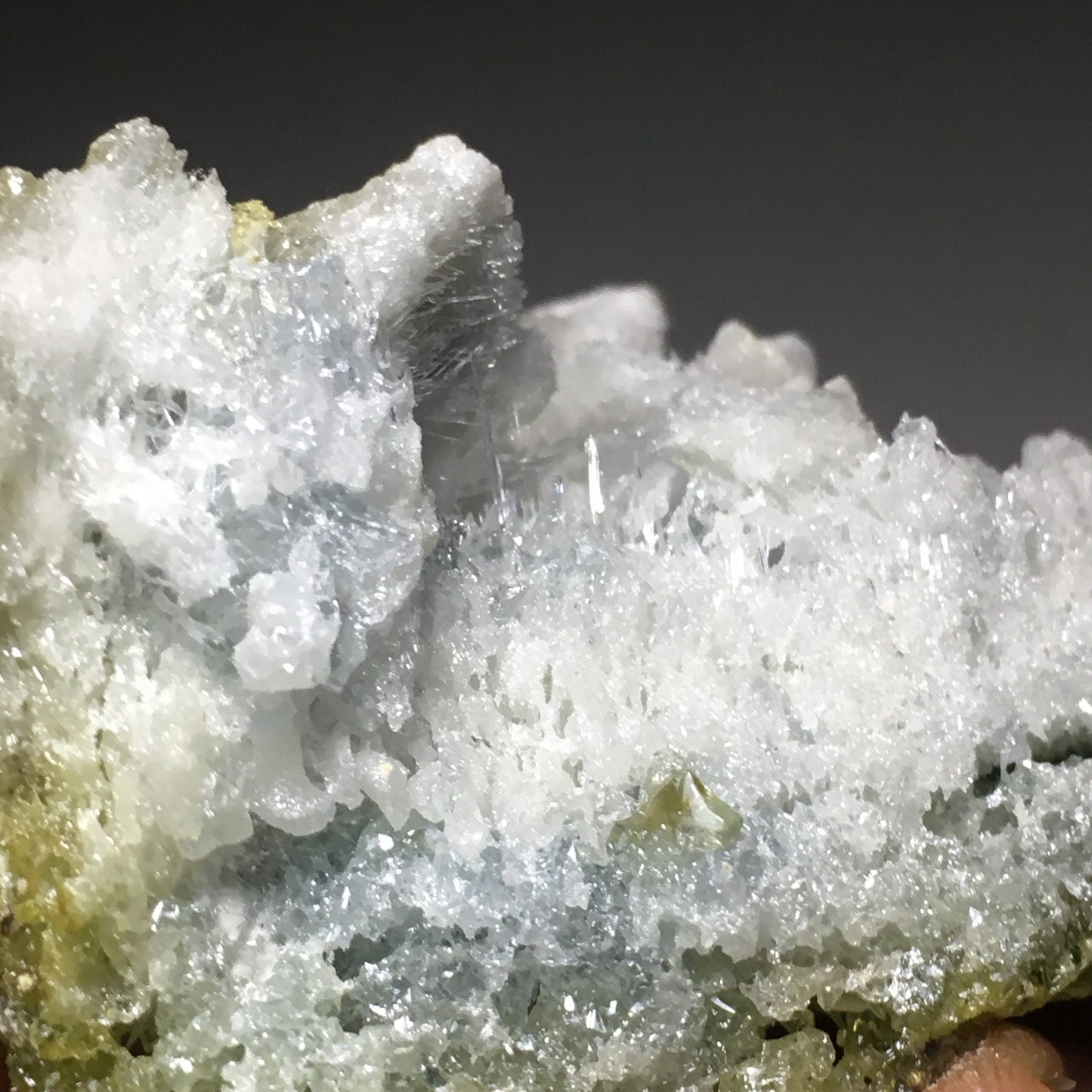 BIG 96 gram 2.5" Zincite Cluster