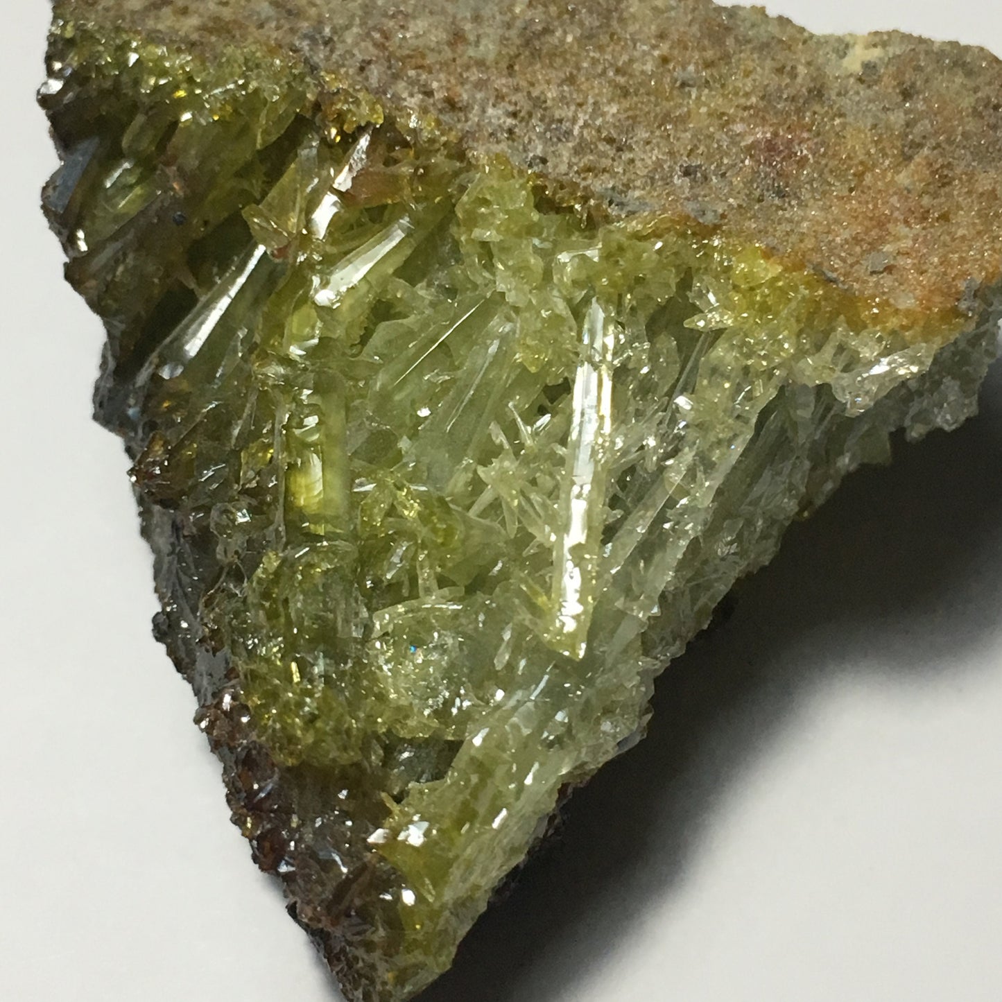 BIG 78g Zincite Cluster