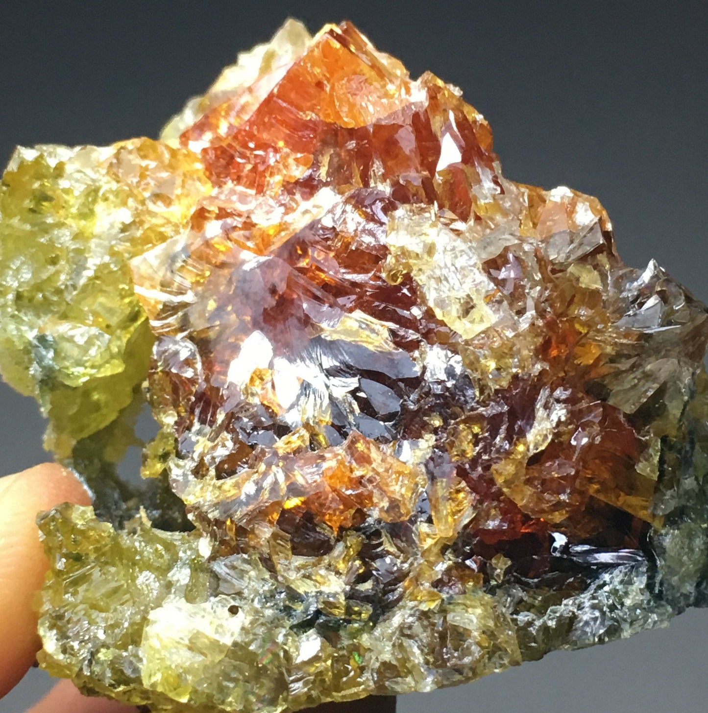138 gram Gem-Quality Multicolor Zincite Clear/Yellow/Green/Orange/Red