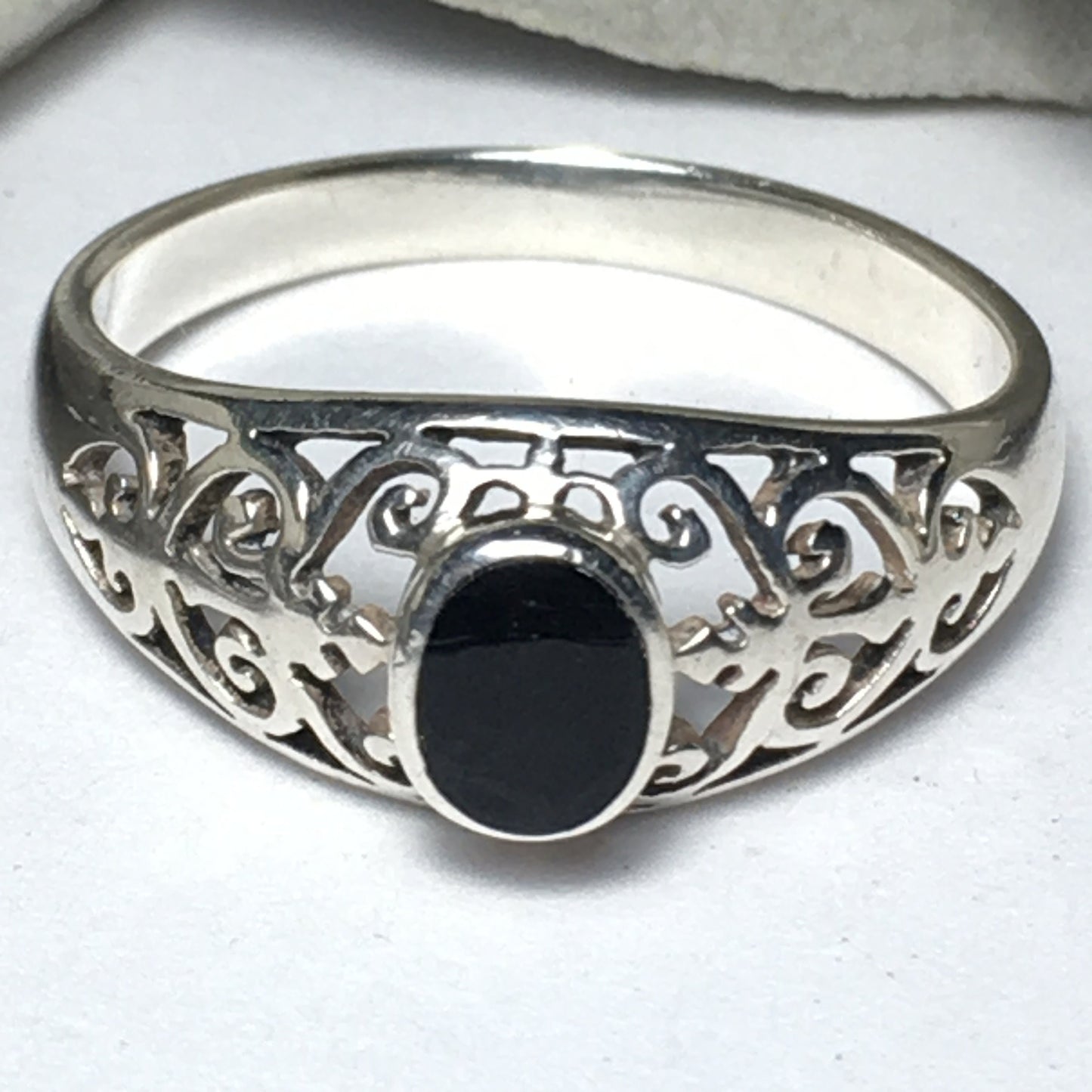 Onyx Sterling Silver Ring (Size 9)
