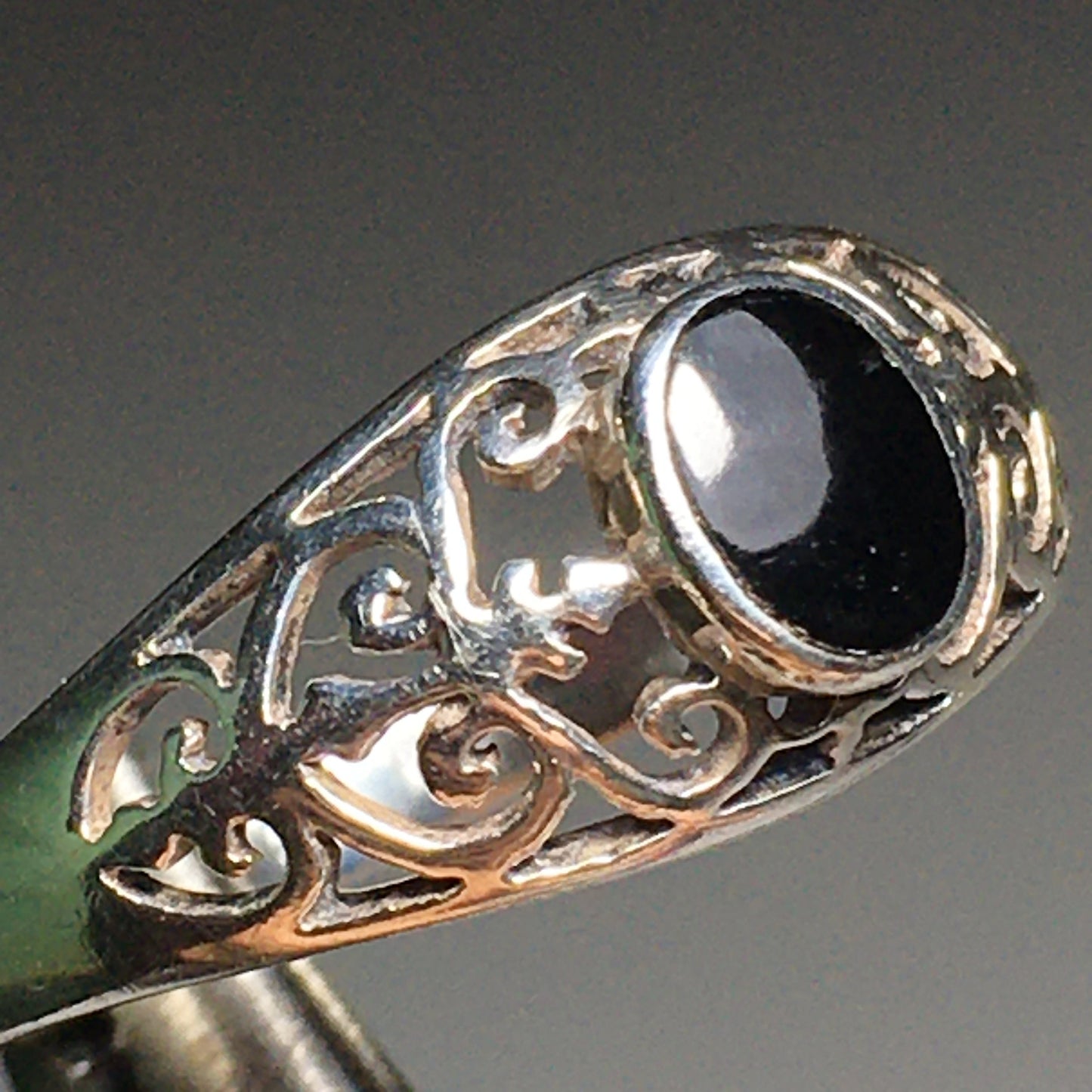 Onyx Sterling Silver Ring (Size 9)