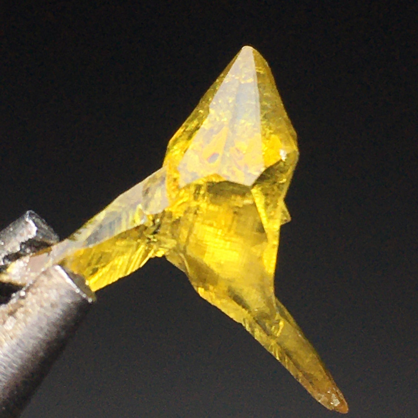 Terminated gem Zincite