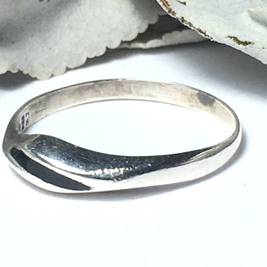 Sterling Silver Onyx Ring (Size 7-1/4)