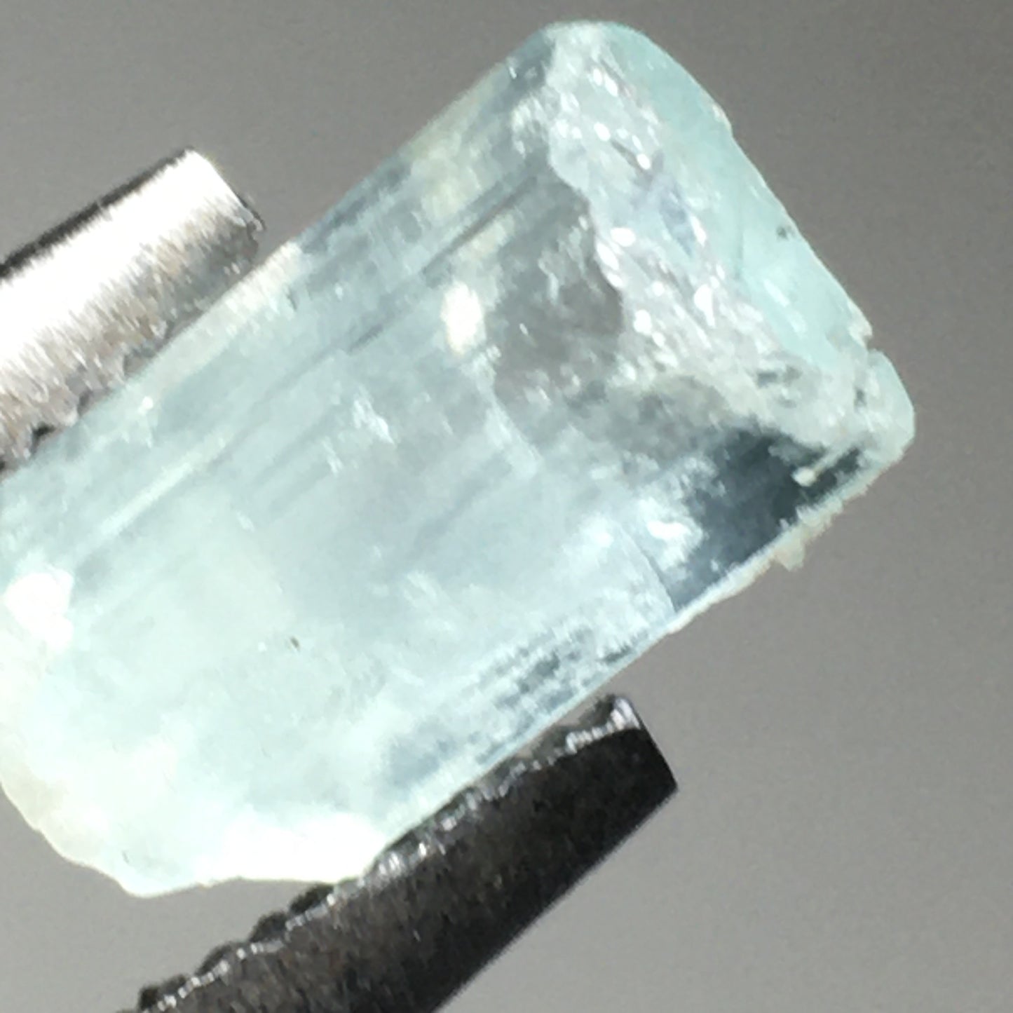 Terminated Gem Aquamarine 4.2ct