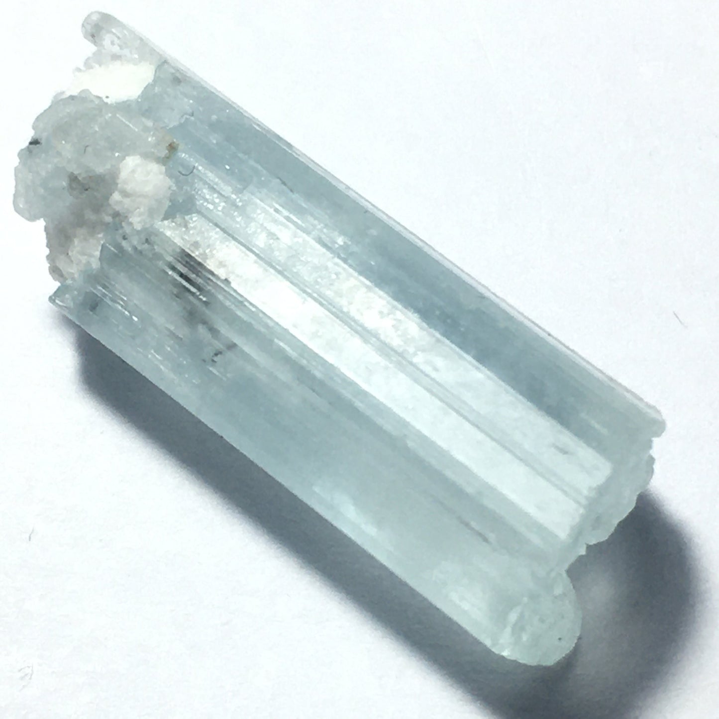 Terminated Gem Aquamarine 20 carats