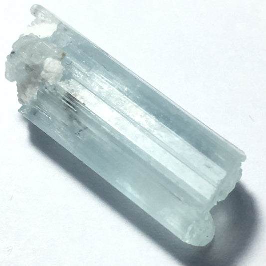 Terminated Gem Aquamarine 20 carats