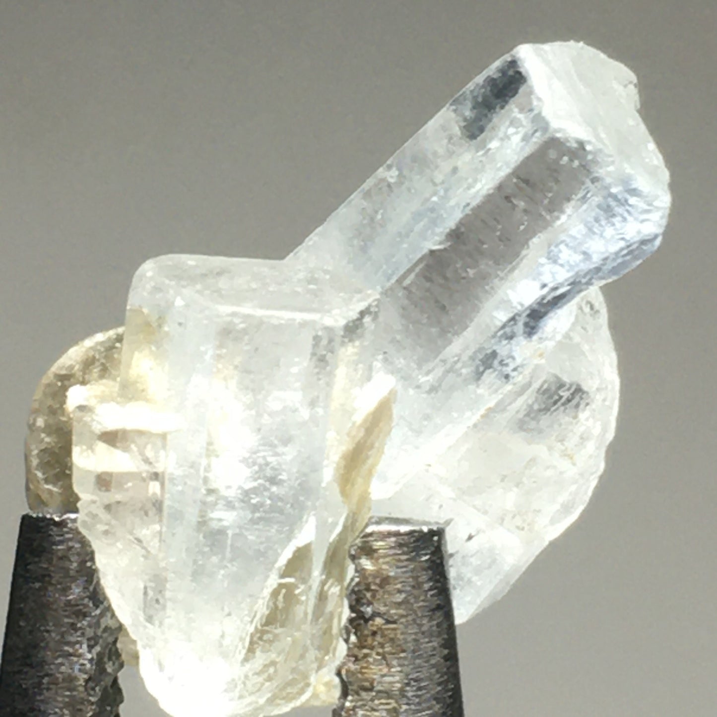 Terminated Gem Aquamarine 8.3ct
