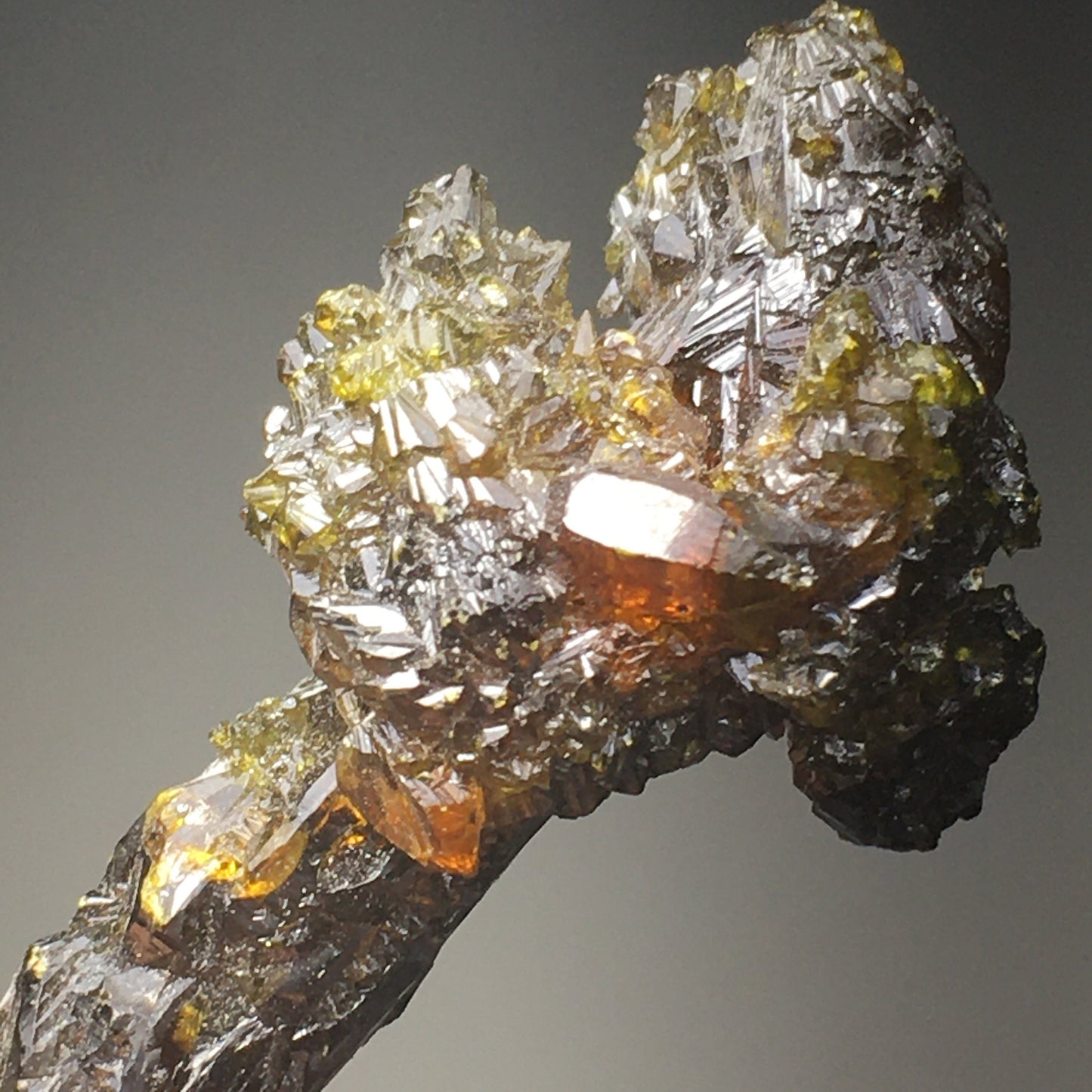 Big Multicolor Orange Red Green Zincite