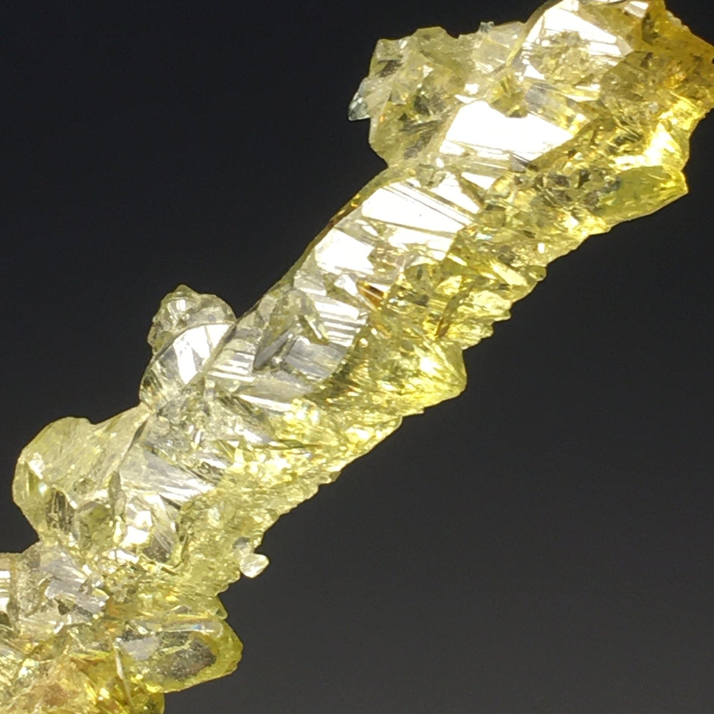 Big Clear Green Zincite