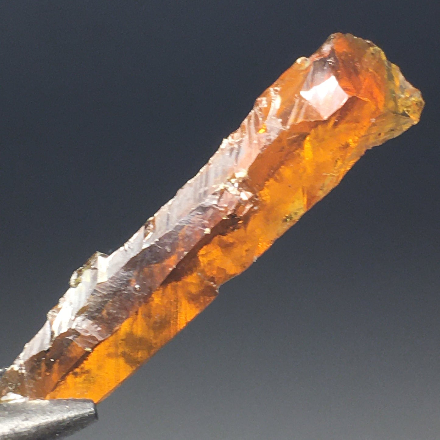 Gemmy Multicolor Zincite
