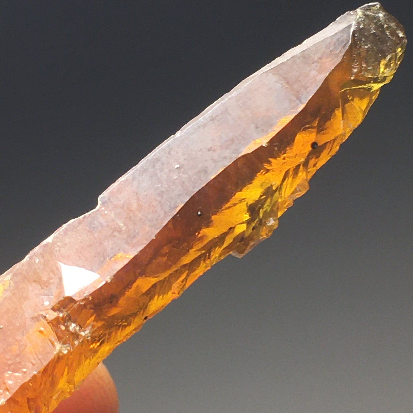 Gemmy Multicolor Zincite