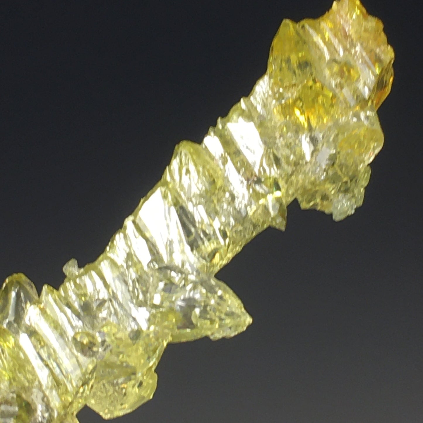 Big Clear Green Zincite