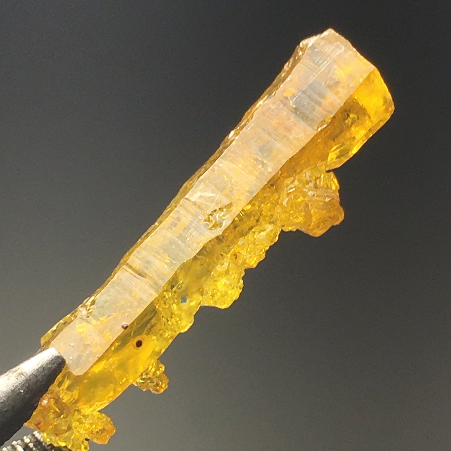 BIG Yellow Zincite