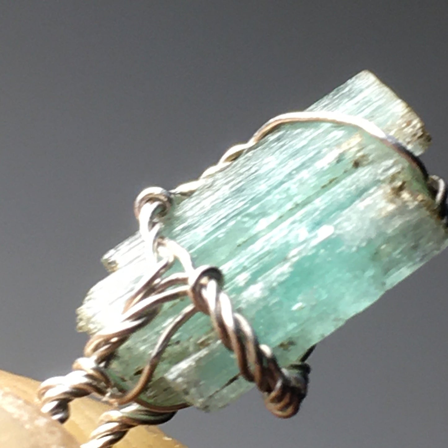Natural Emerald 925 Silver Wire-Wrap Pendant