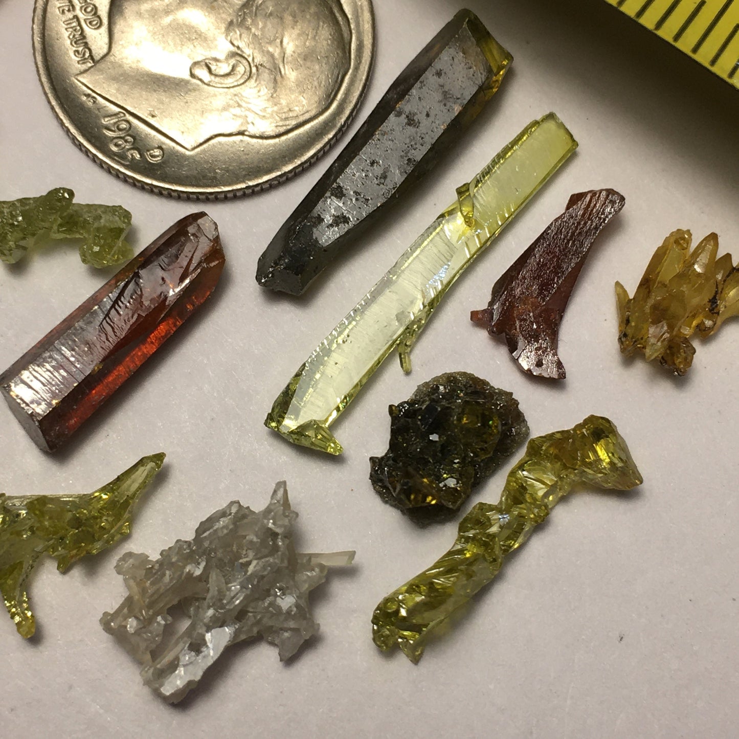 10.5 Gram Lot of Zincite (18 Crystals)