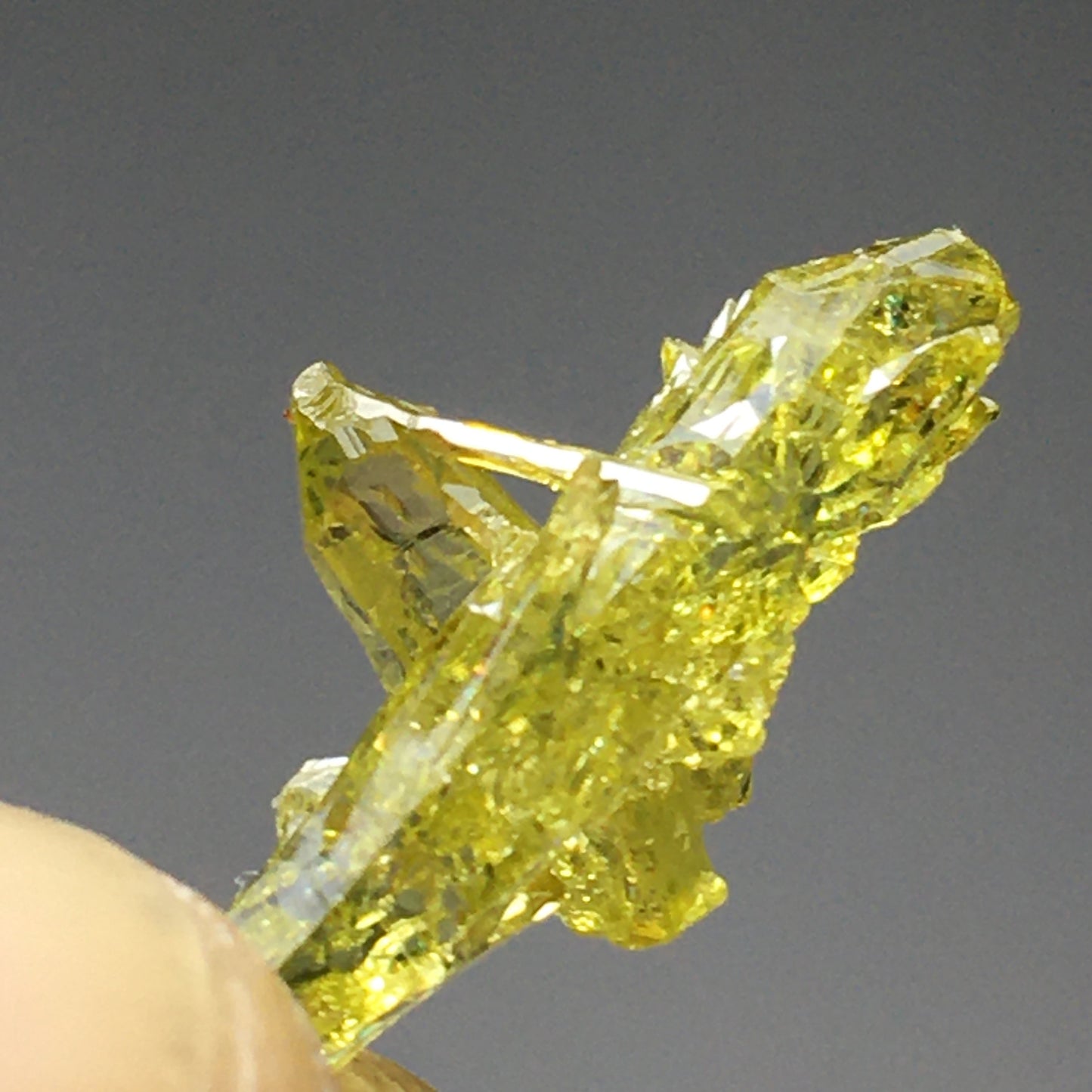 5 Gram Lot of Zincite Crystal Clusters (8 Crystals)