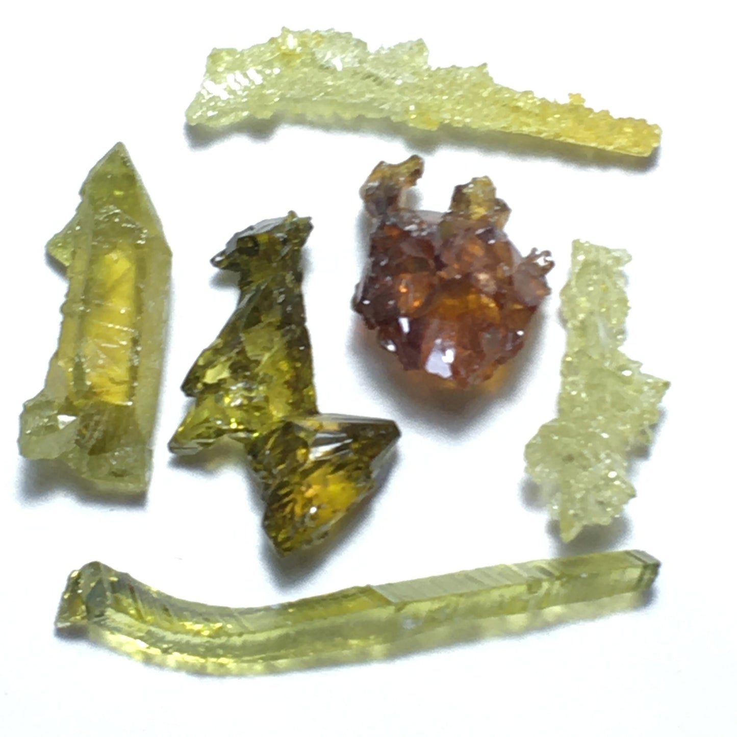 5 Gram Lot of Zincite Crystal Clusters (6 Crystals)