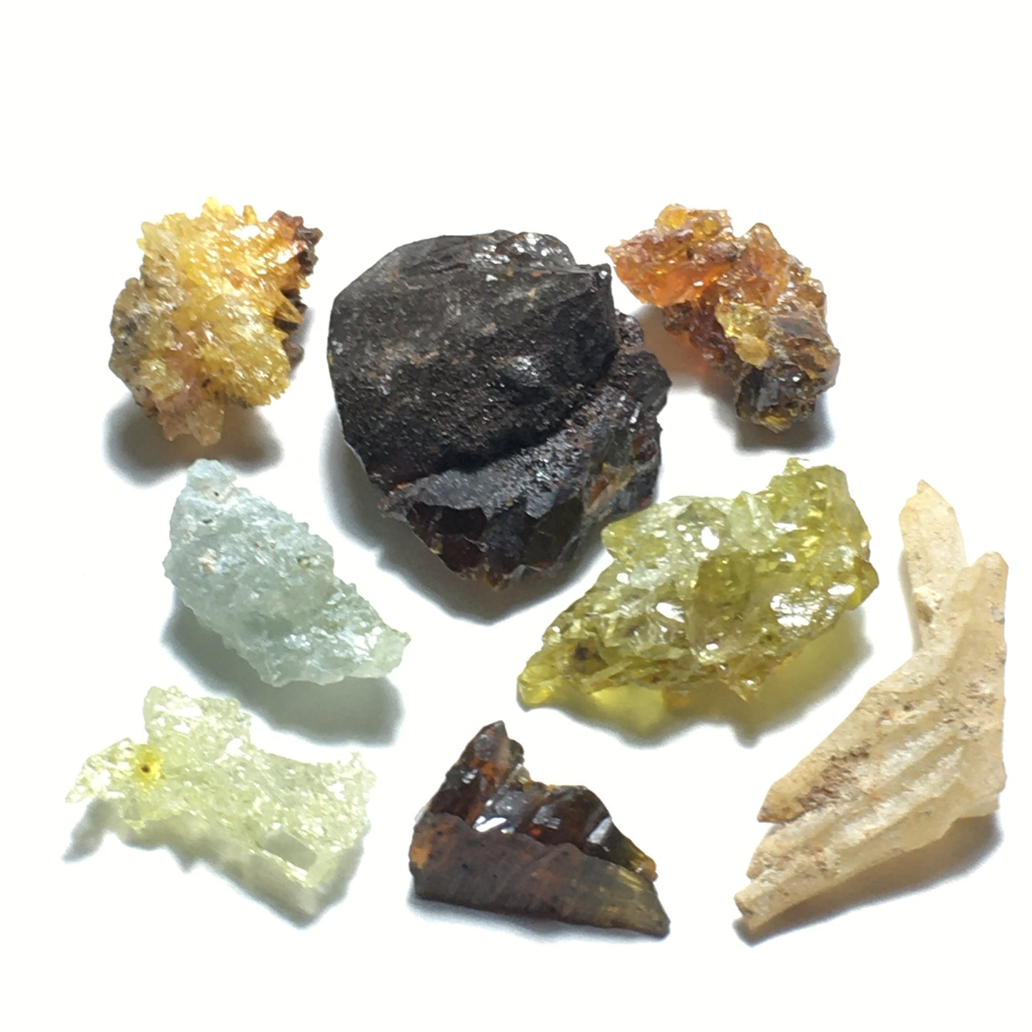 35 Gram Lot of Zincite Crystal Clusters (8 Crystals)