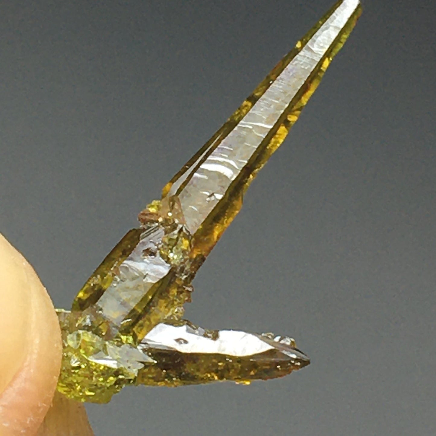 10 Grams Lot of Zincite Crystals (8 pc)