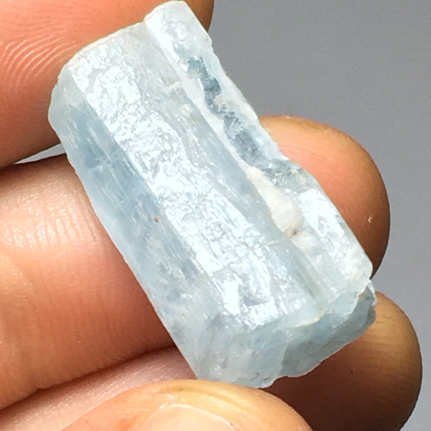 Lot of Aquamarine gem pieces 39 Gram