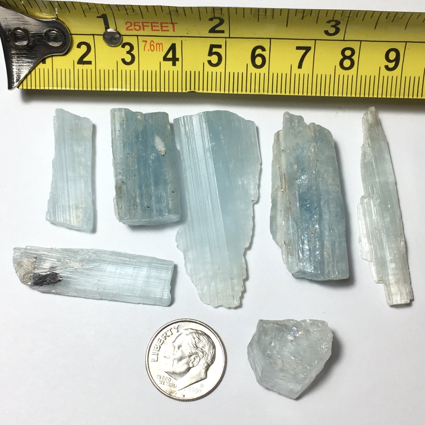 Lot of Aquamarine gem pieces 39 Gram
