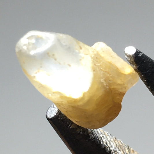 Ceylon Sapphire Natural  4.8 ct