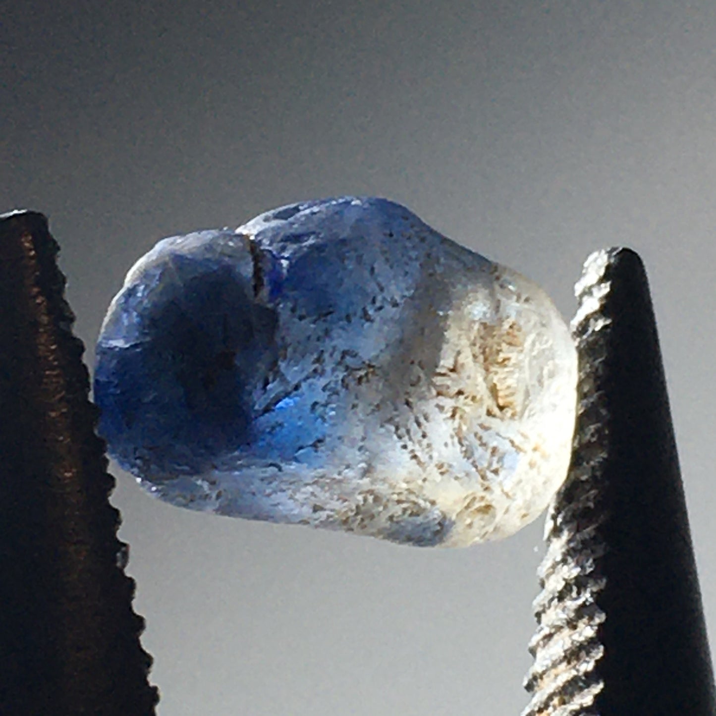 Ceylon Sapphire Natural 3.77 ct