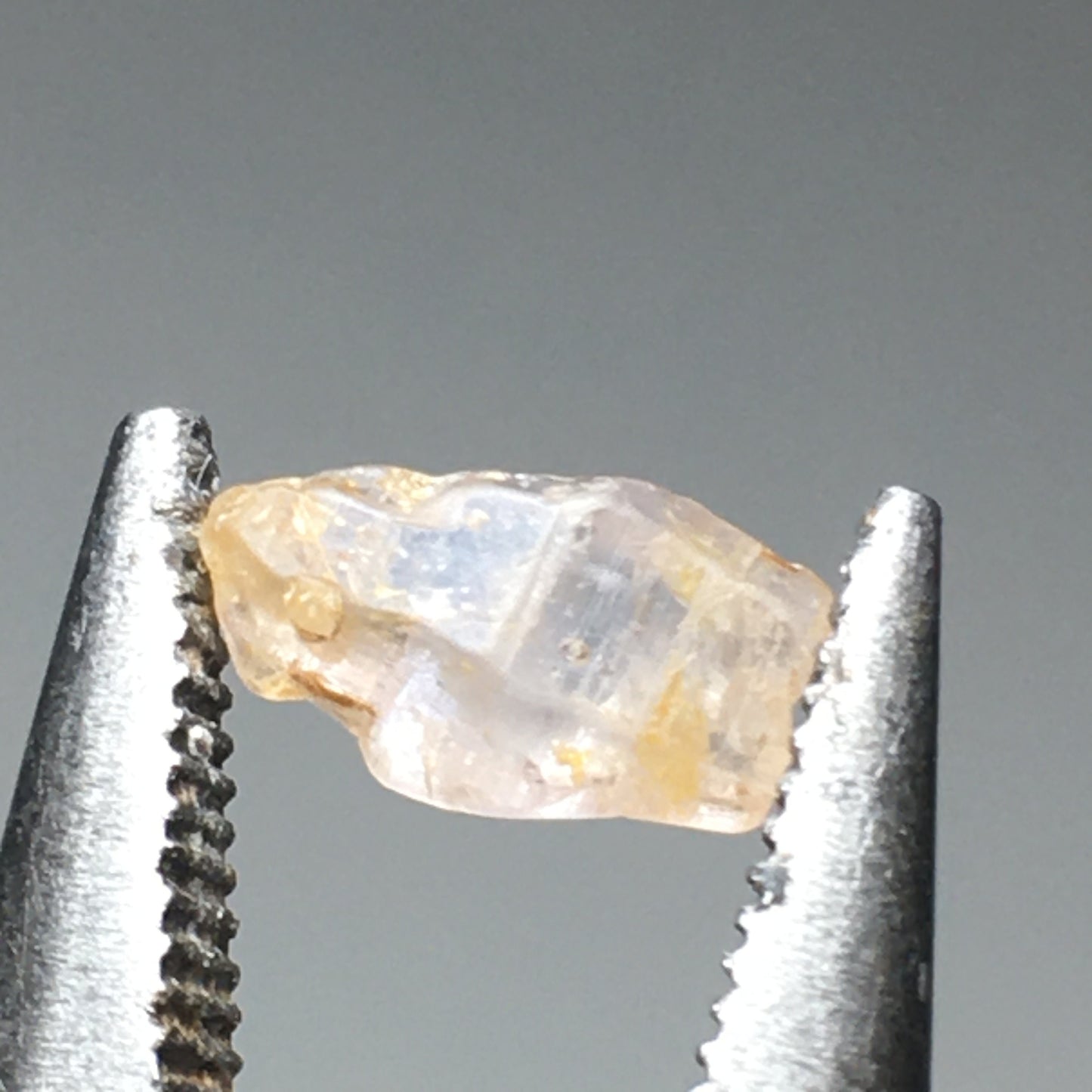 Ceylon Sapphire Natural 2.175 ct