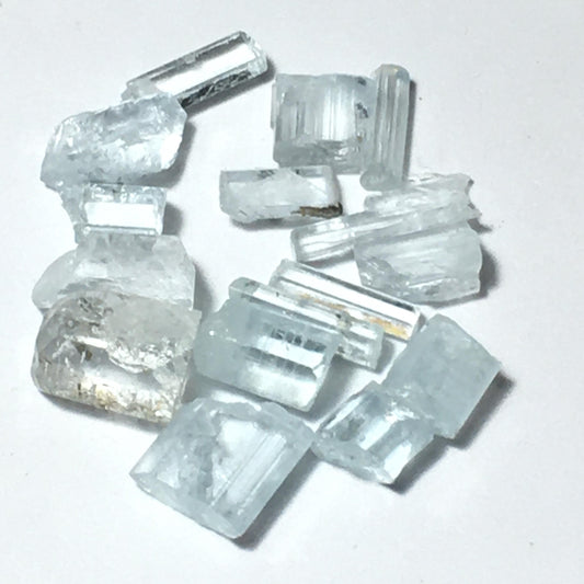 Gem Quality Aquamarine Natural (Untreated) terminated crystals (33 carat lot)