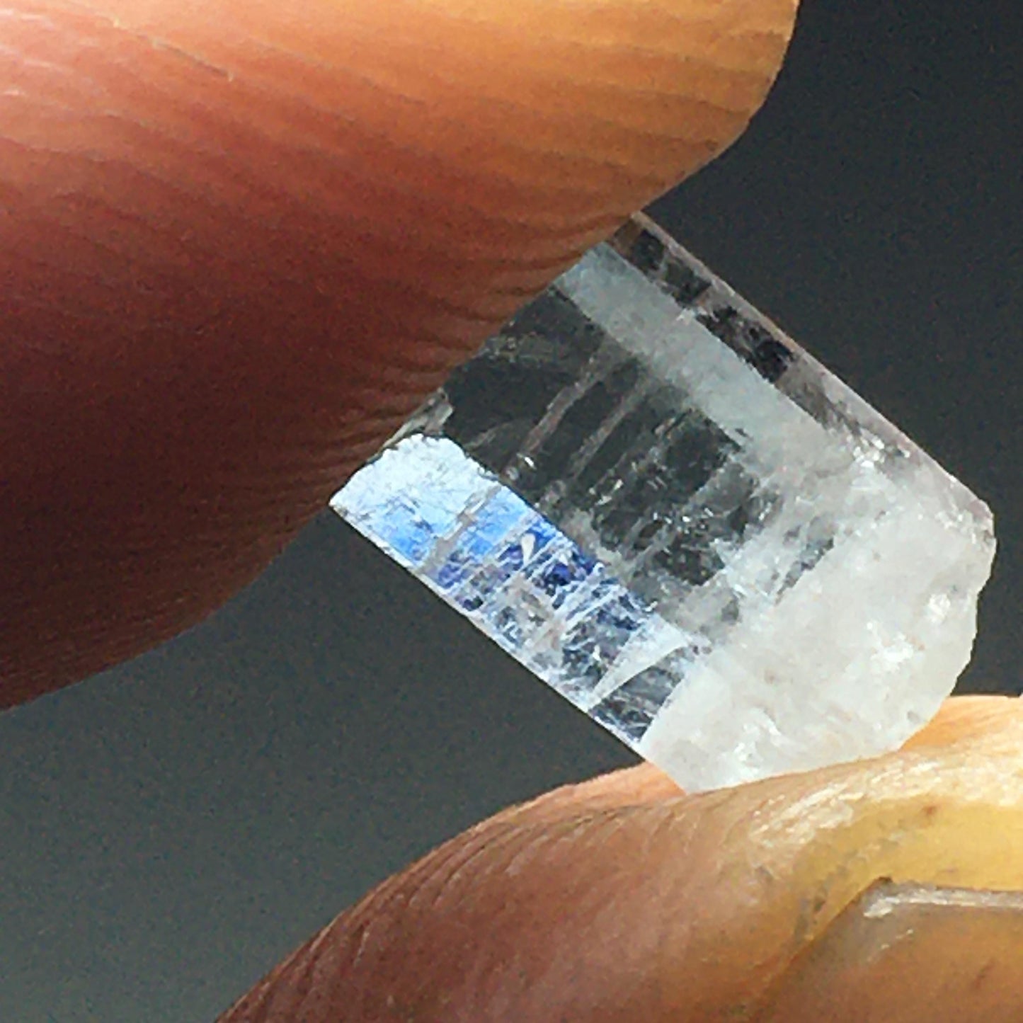 Gem Quality Aquamarine Natural (Untreated) terminated crystals (33 carat lot)