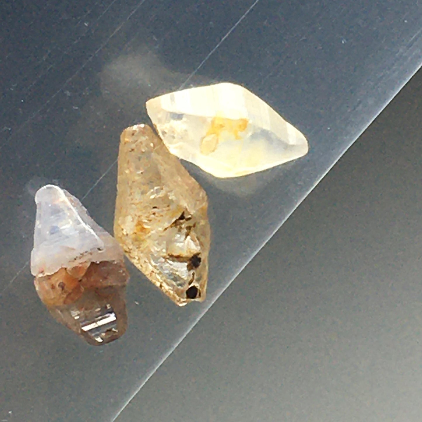 Sapphires 3.23 ct (3pc Lot)