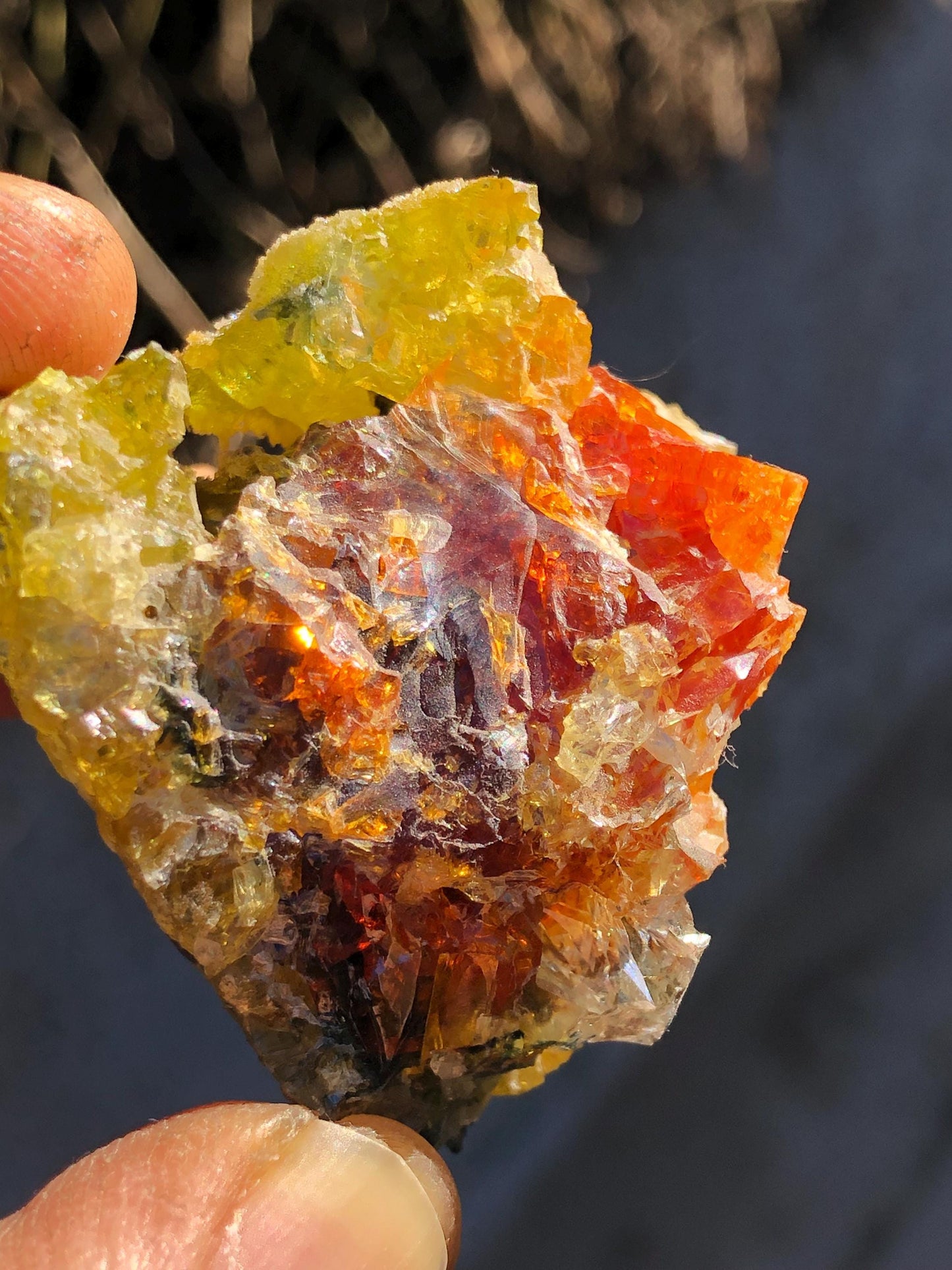 138 gram Gem-Quality Multicolor Zincite Clear/Yellow/Green/Orange/Red